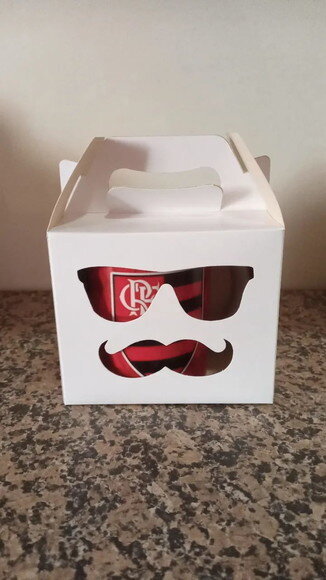 Caneca Personalizada com Caixa
